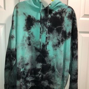 Blue washed hoodie. EPTM 🙇🏽‍♂️